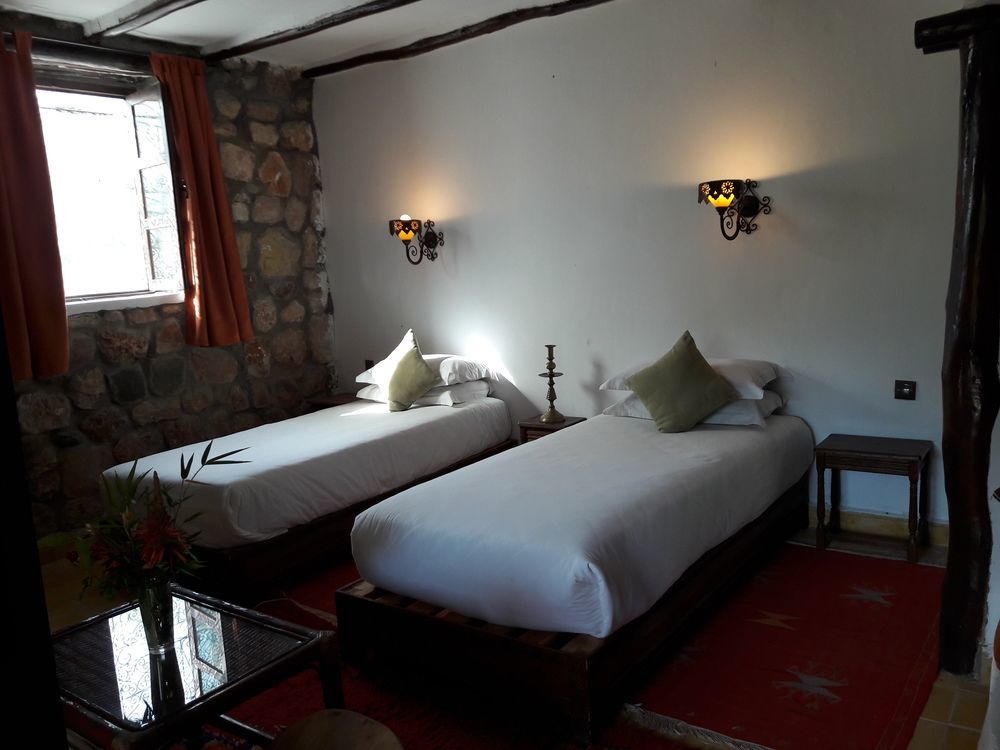 La Bergerie Auberge & Restaurant Уирган Экстерьер фото