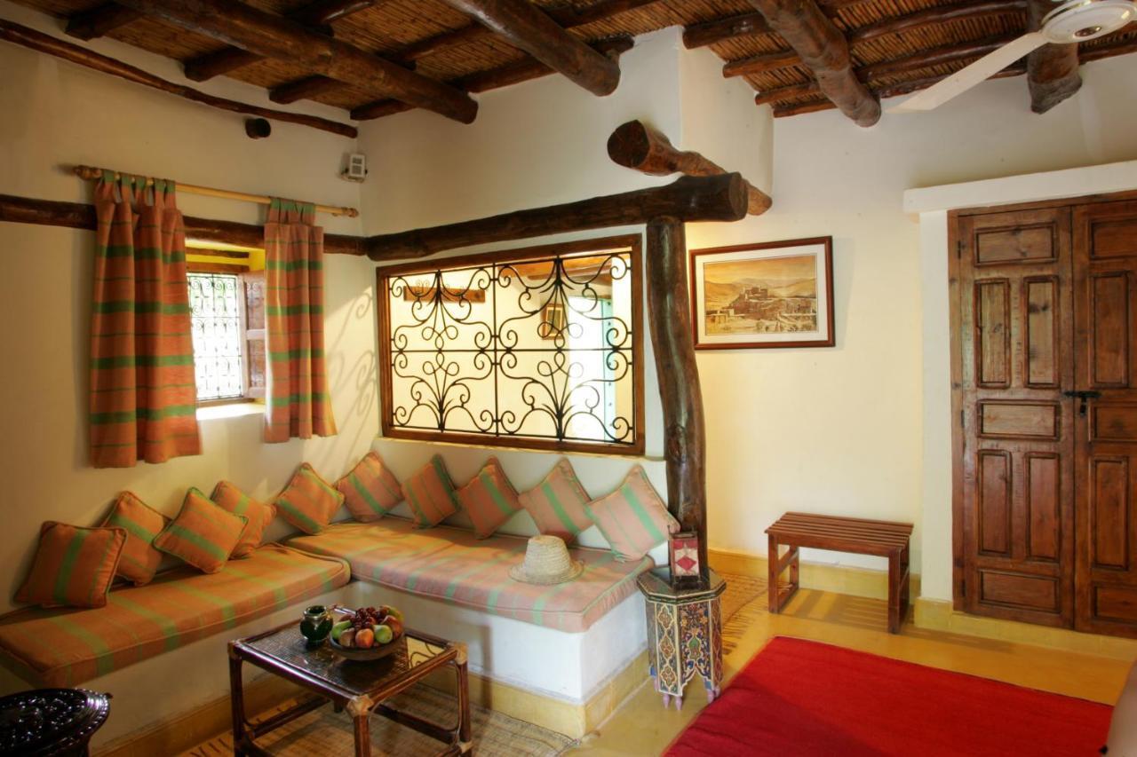 La Bergerie Auberge & Restaurant Уирган Экстерьер фото
