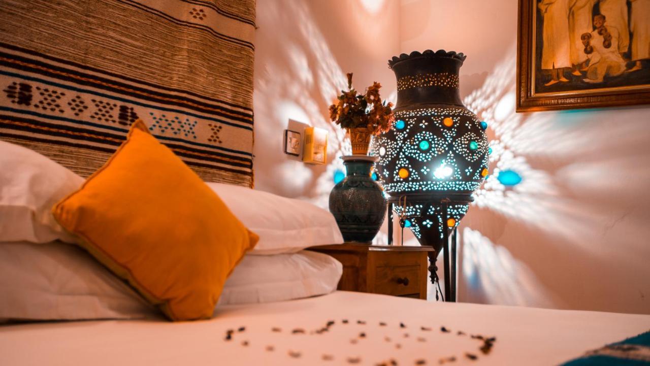 La Bergerie Auberge & Restaurant Уирган Экстерьер фото