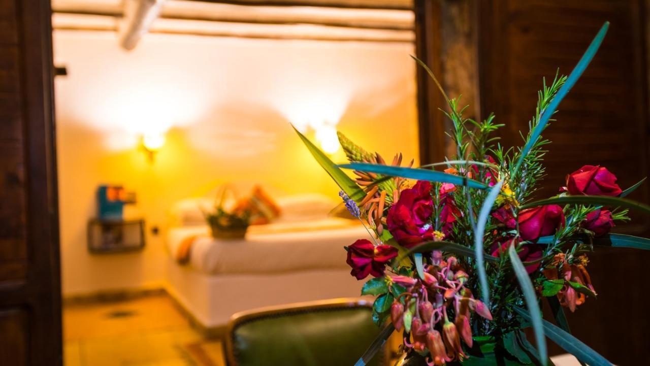 La Bergerie Auberge & Restaurant Уирган Экстерьер фото