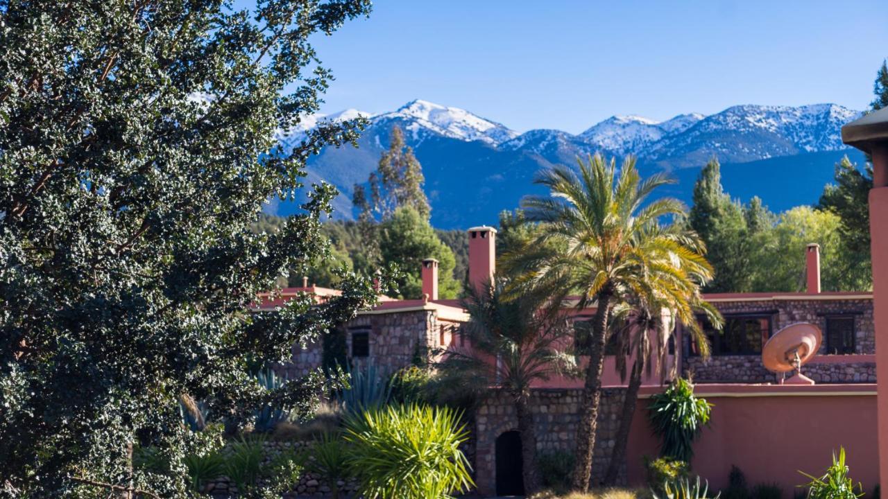 La Bergerie Auberge & Restaurant Уирган Экстерьер фото